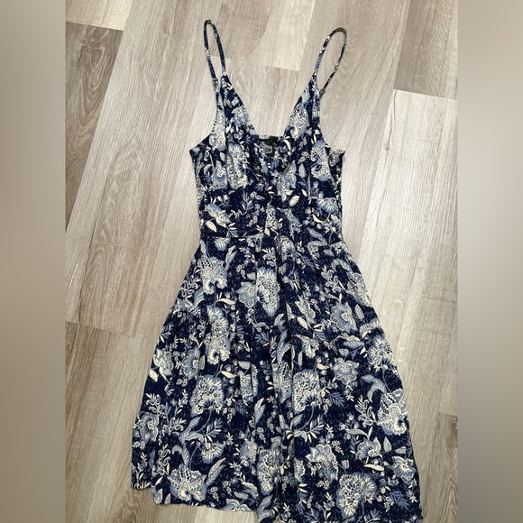 Angie Dresses & Skirts - Angie Navy and Cream Floral Midi Dress